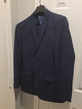 Club Room Men's Navy Single-Breasted Suit